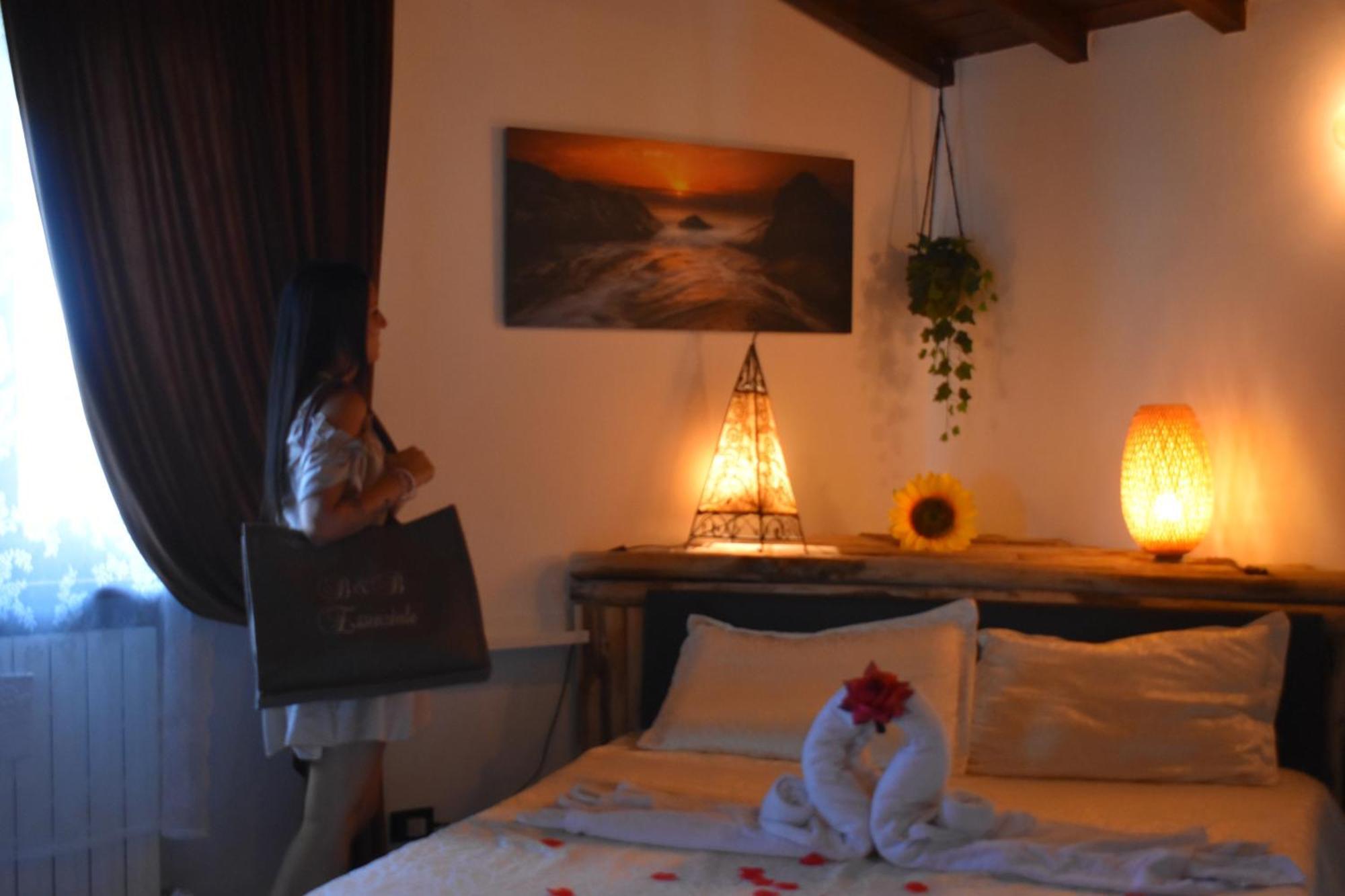 Essenziale Bed and Breakfast Castell'Anselmo Buitenkant foto